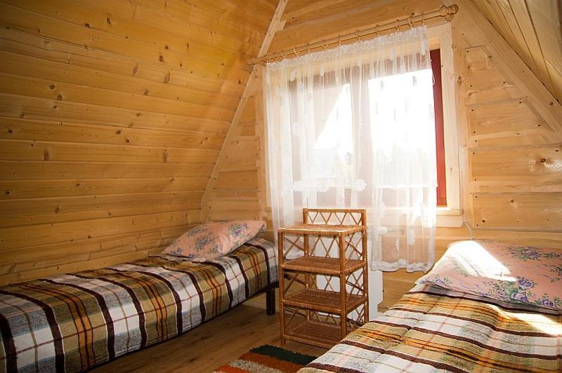 Hacjenda - Apartamenty I Pokoje Goscinne Czarna Góra Extérieur photo