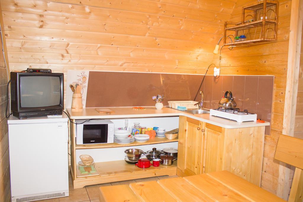 Hacjenda - Apartamenty I Pokoje Goscinne Czarna Góra Extérieur photo