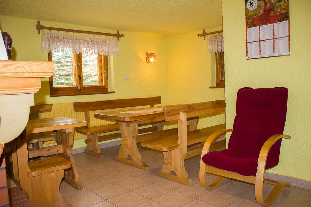Hacjenda - Apartamenty I Pokoje Goscinne Czarna Góra Extérieur photo